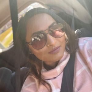 Meet your Posher, Ragni